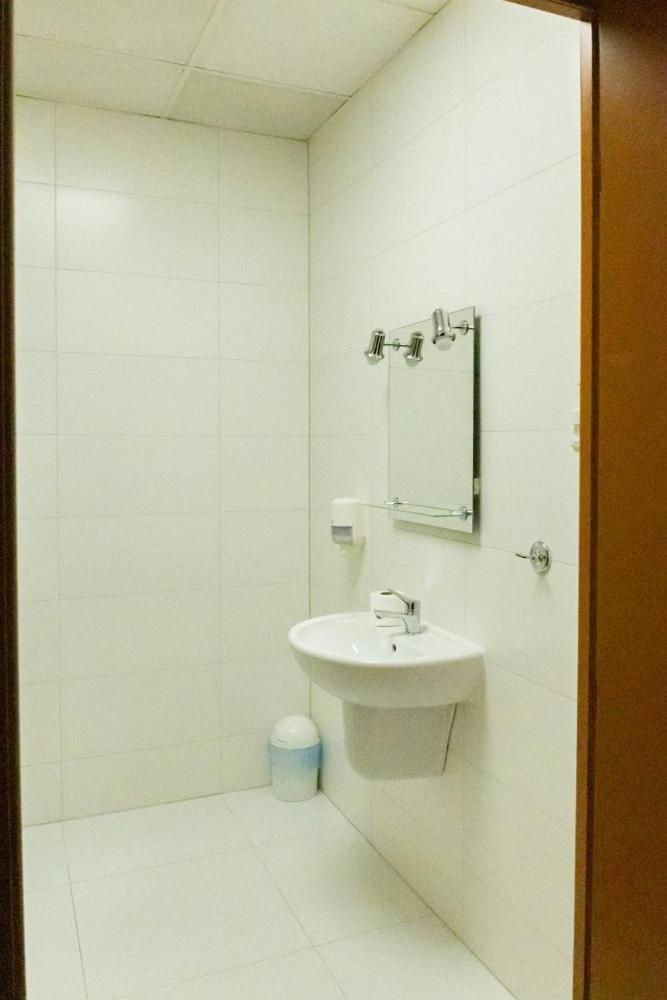 Hotel Calisia กาลิช ภายนอก รูปภาพ